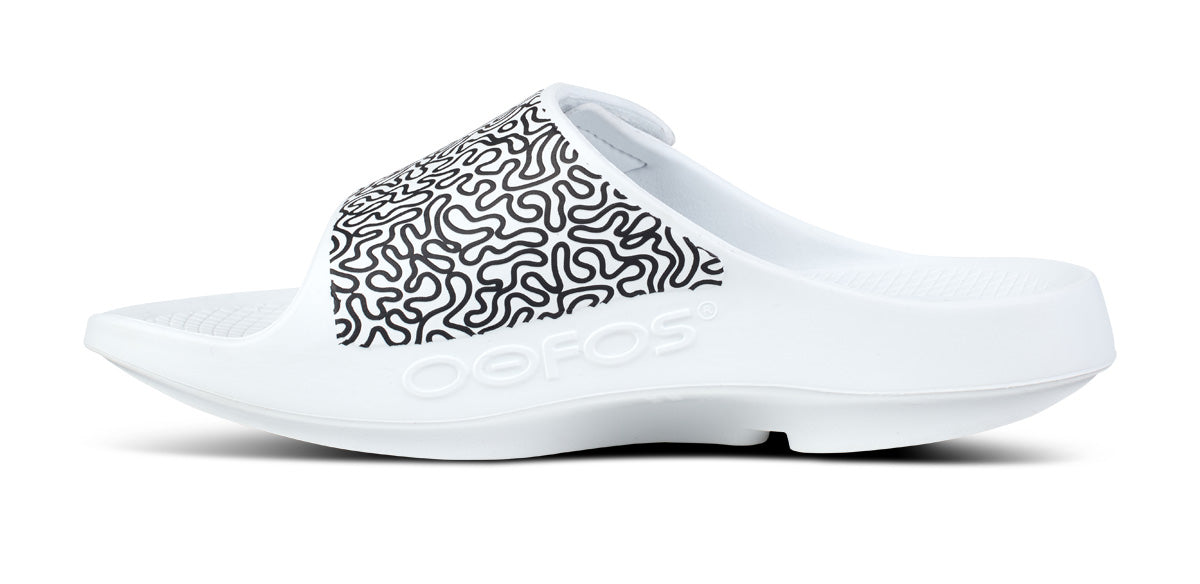 OOFOS OOahh Sport Flex Limited White Labyrinth