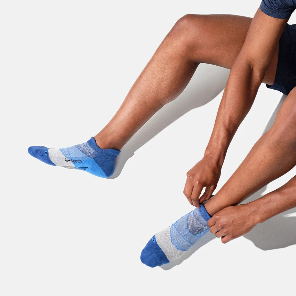 Feetures Elite Light Cushion No Show Tab